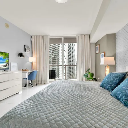 Luxurious 5-Star Condo At The W Icon Brickell